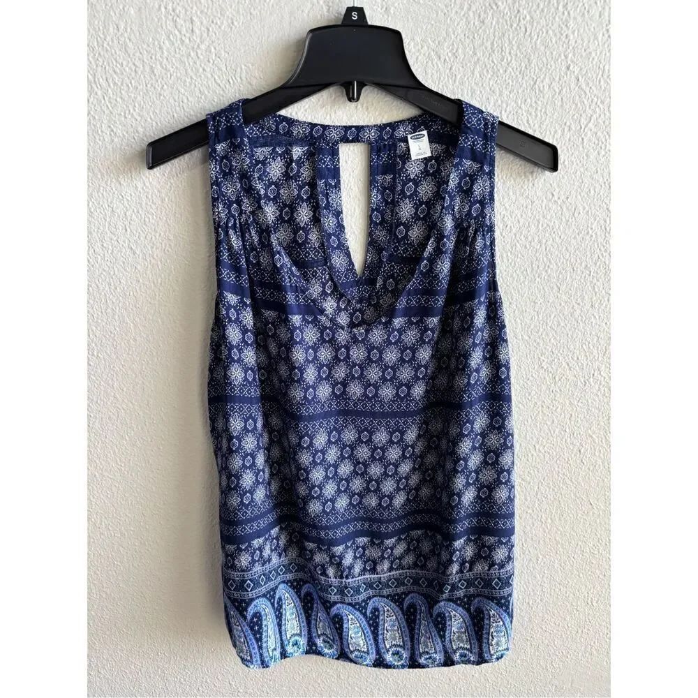❤️Old Navy Floral Tank Top